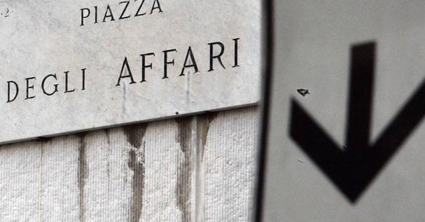 Piazza Affari in saldo del 20 e l altra faccia dello spread Il Sole 24 ORE
